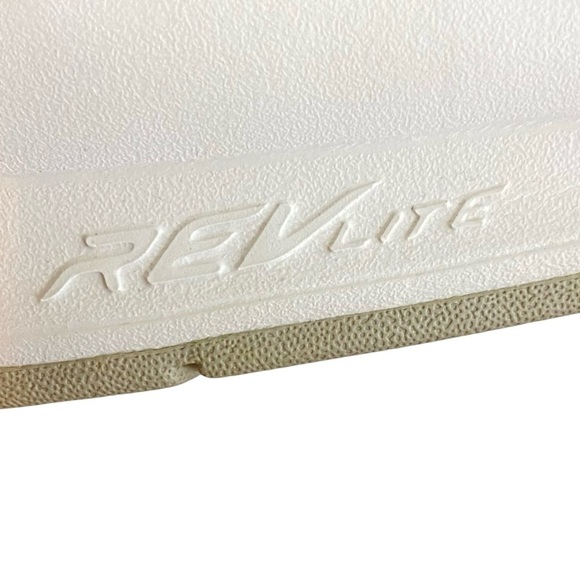 New Balance Revlite 247 Womens 10 Sneakers Shoes Gray White NB Rev Lite EUC Grey - Picture 7 of 11